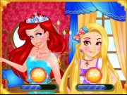 Play Disney Princess Make Up Contest now
