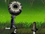 Play Outlaw tire toss now