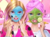 giocare Best friends sleepover party - makeover game now