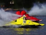 giocare Motor racing boat now